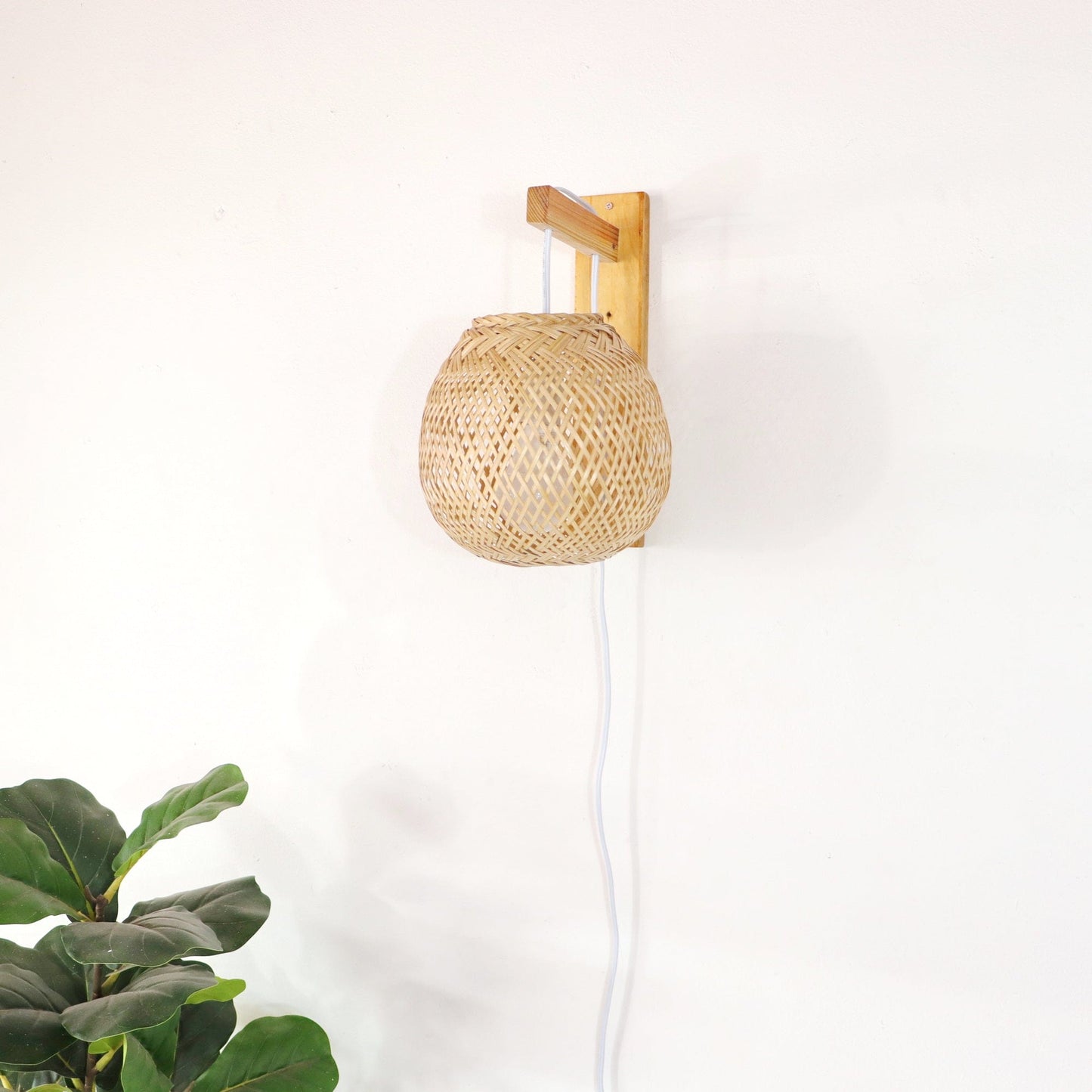 KIRIN - Boho Wall Sconce