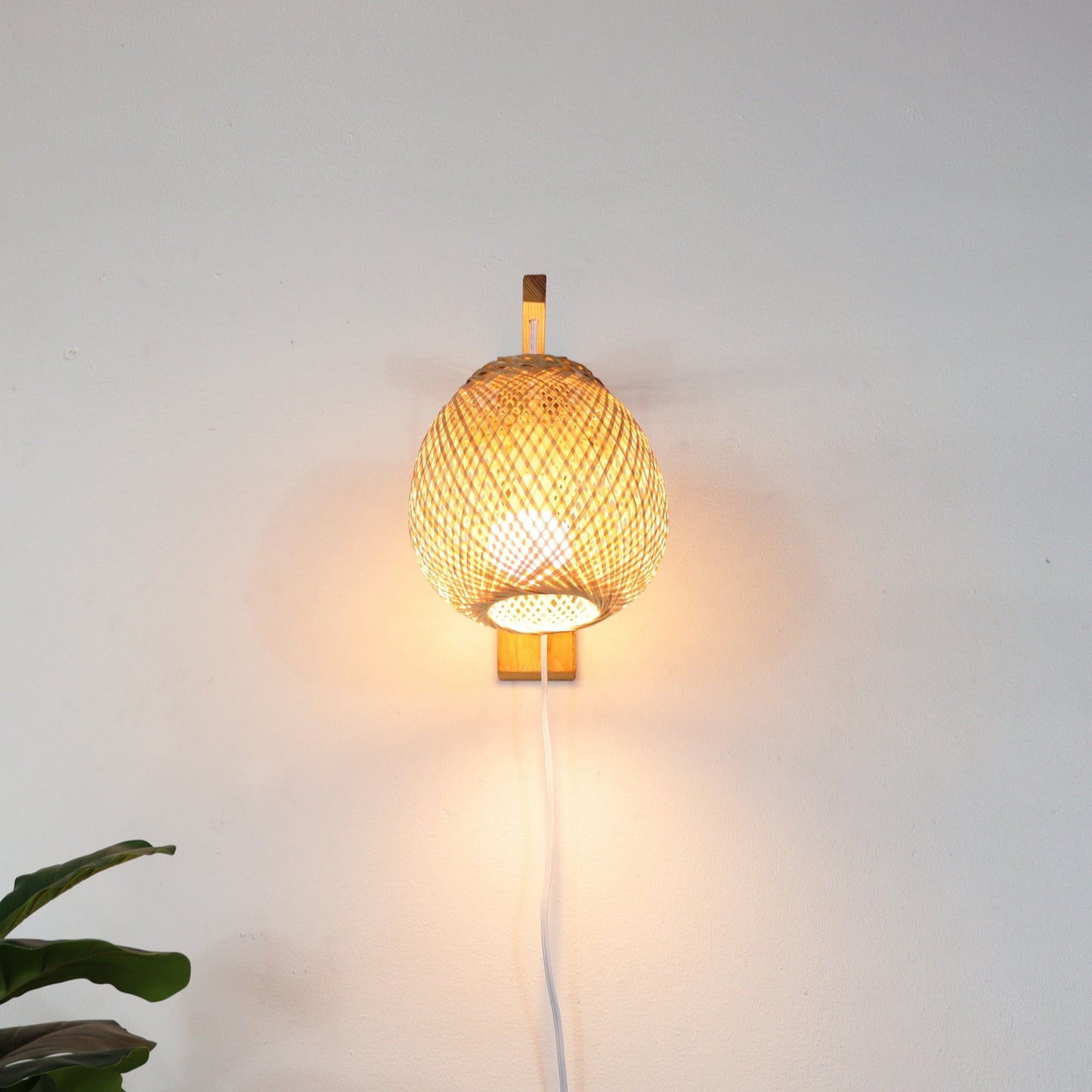 KIRIN - Boho Wall Sconce